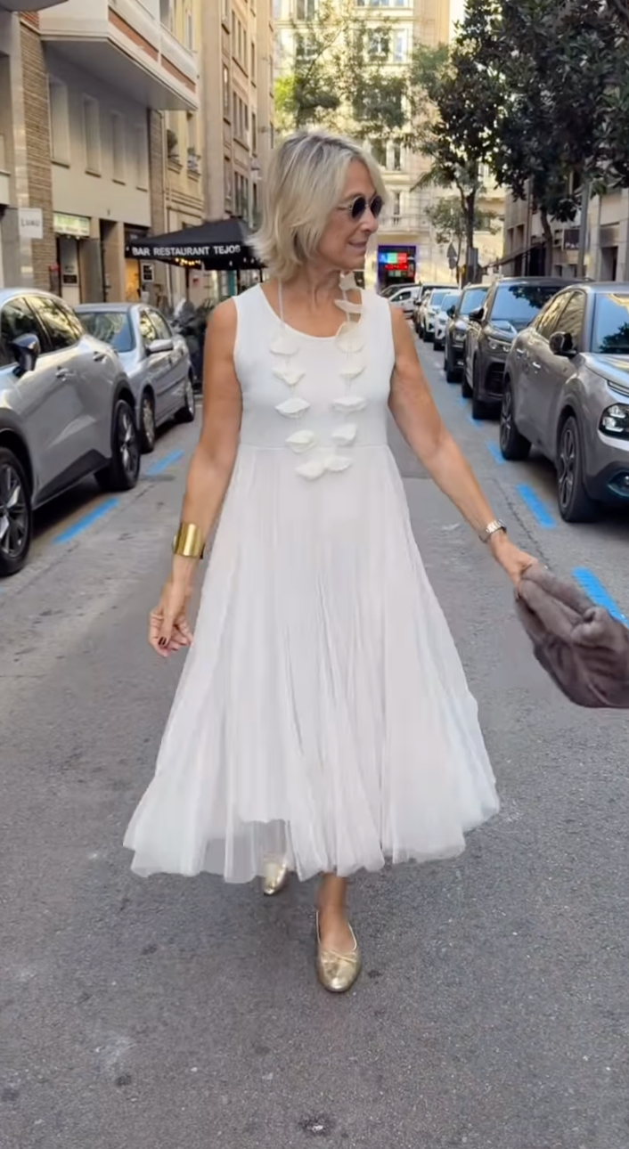 Sofía - Conjunto de Vestido de Tul Elegante y Jersey de Punto Artesanal