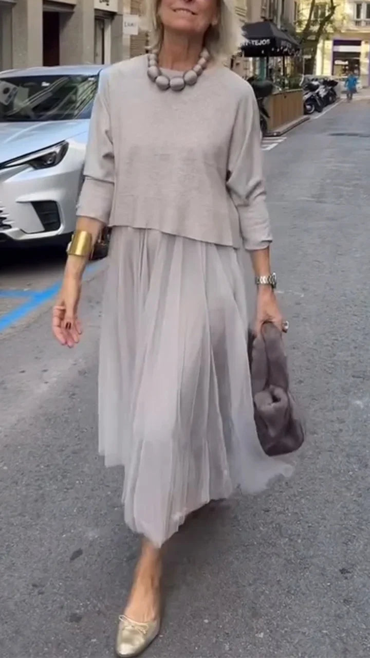 Sofía - Conjunto de Vestido de Tul Elegante y Jersey de Punto Artesanal
