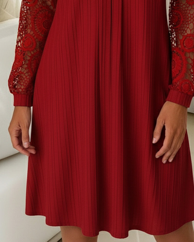 Gabriela - Vestido de Patchwork de Encaje con Escote en V