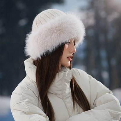 Silvia - Gorro de Invierno con Adorno de Piel
