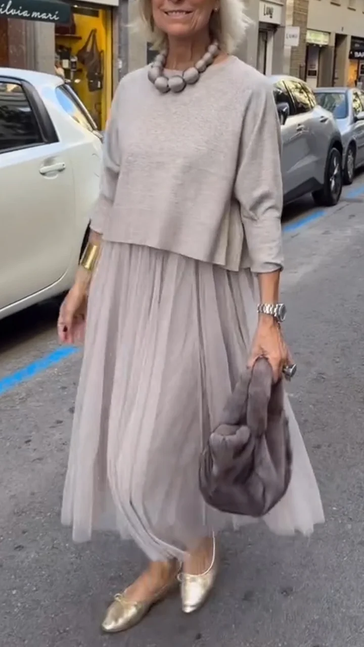 Sofía - Conjunto de Vestido de Tul Elegante y Jersey de Punto Artesanal