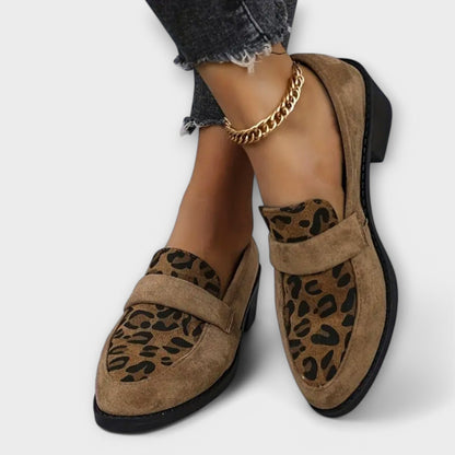 Aurora - Elegantes zapatos de mujer con estampado de leopardo