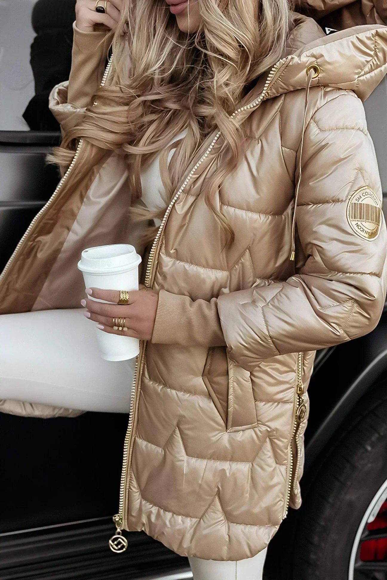 Mia | Chaqueta acolchada larga y cálida con capucha generosa